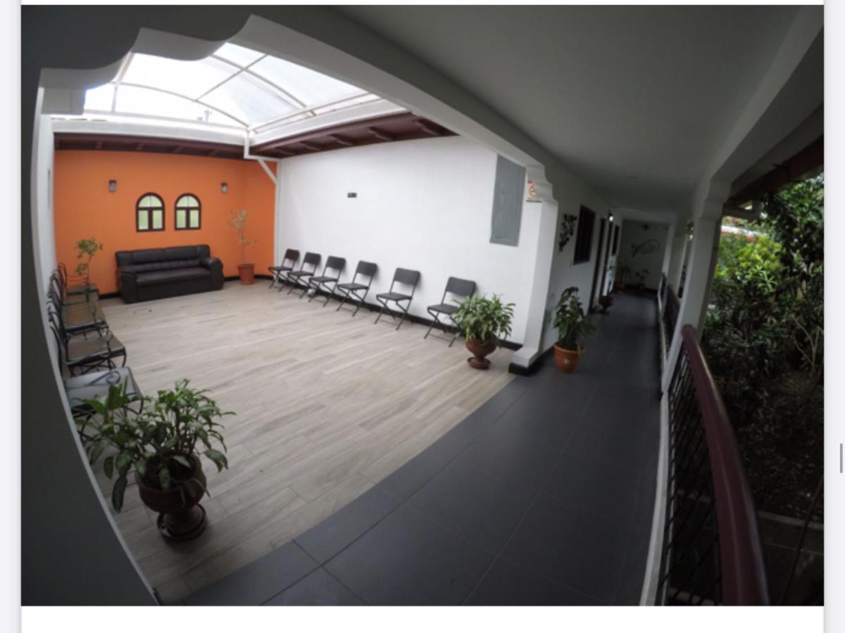 La Bergerac Boutique Hotel Сан Хосе Екстериор снимка
