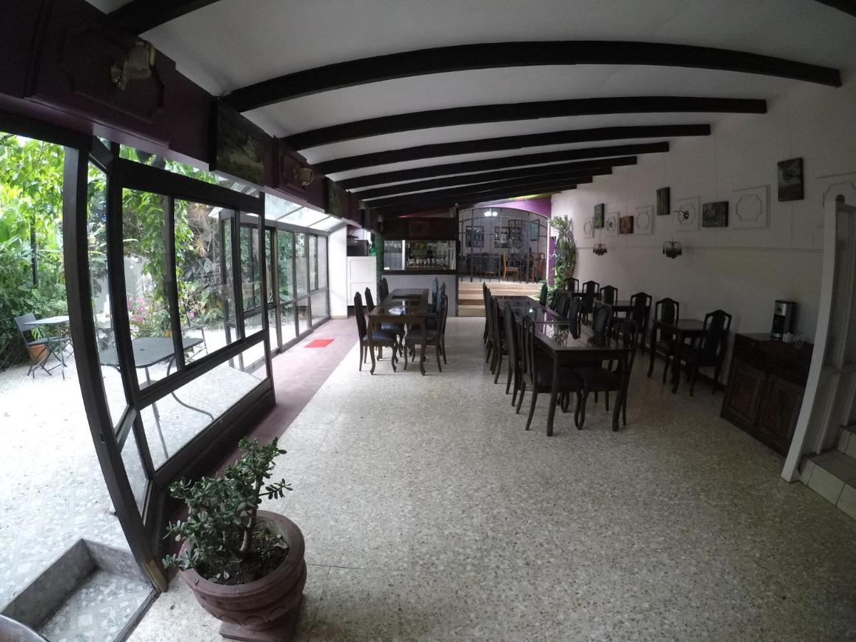 La Bergerac Boutique Hotel Сан Хосе Екстериор снимка